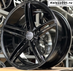 Vossen CV5 r18 8.5j et+35 5*114.3 73.1 (iP-0223) black