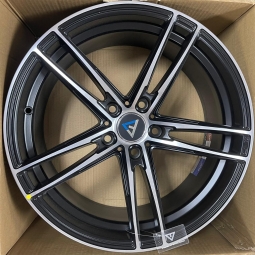 Wheelegend VLF01 8.0x18", 5x108.00, ET38, ЦО 73,1 мм (ip-0708)