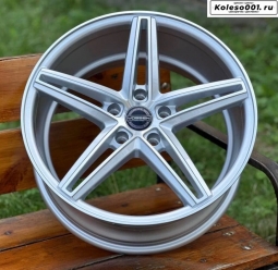 Vossen CV5 7571 R18 8J ET35 5*108 73.1 Silver face
