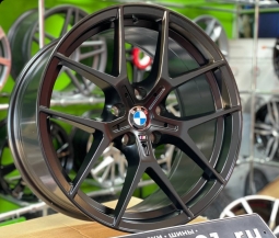 BMW 554M R19 8.5/9.5j 5/120 30/40et 72.6 black 