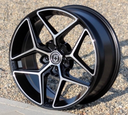 Sakura Wheels YA9560 (647) R17*7.5 / 4*100 67.1 BFP