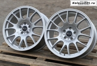 MOMO 8701 R18 8/9J ET35 5*114.3 73.1 HYPER SILVER
