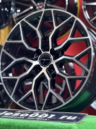 Vossen HF-2 499 R17 7.5J ET40 4*100 73.1 BFP 